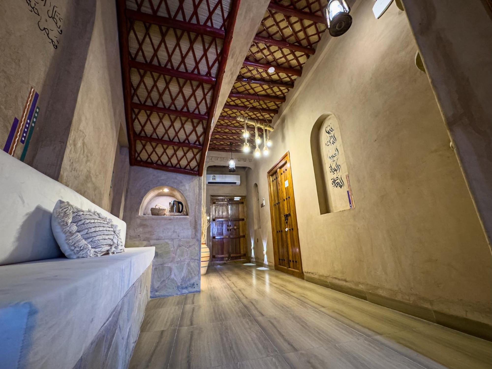 Ihyaa Inn Низва Екстериор снимка
